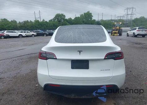 2021 Tesla Model Y Long Range Dual Motor All-Wheel Drive из США, поврежденный, VIN 5YJYGDEE6MF182630